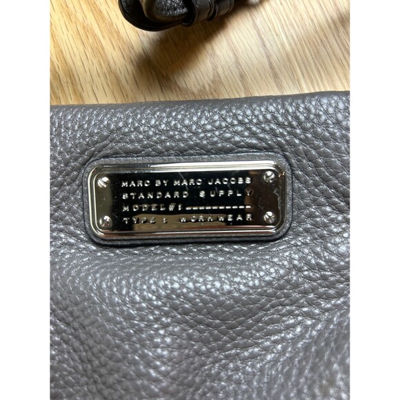 Vintage Marc by Marc Jacobs Pebble Gray Leather Bag - Picture 3 of 3